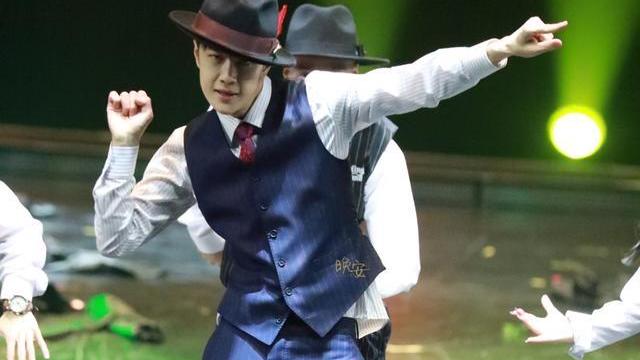 王一博|《惊叹号》改名《热烈》，王一博待映作品，增加至五个！