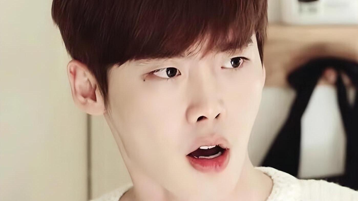 李钟硕|搭档郑秀晶崭露头角，后凭匹诺曹大火，却因某爽陷8000万风波