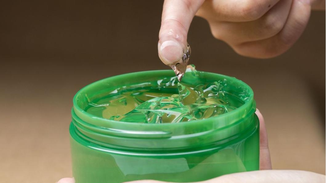 护肤品 芦荟胶很“鸡肋”？那是你不会用！用对了能省下一笔护肤品费用。