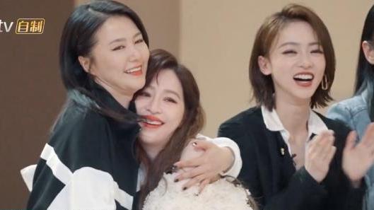 王心凌|王心凌组队有策略，抢先邀请阿Sa很聪明，Twins终于合体