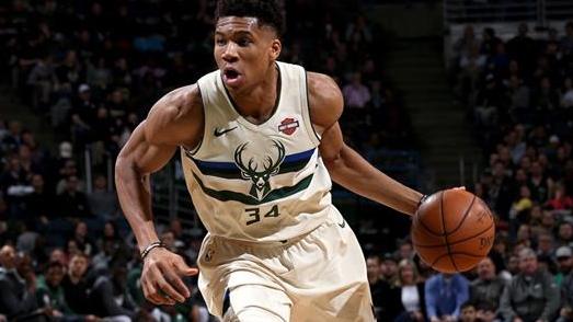 名宿|如果在NBA有球员能场均5+5+5+5+5，他能拿顶薪吗？