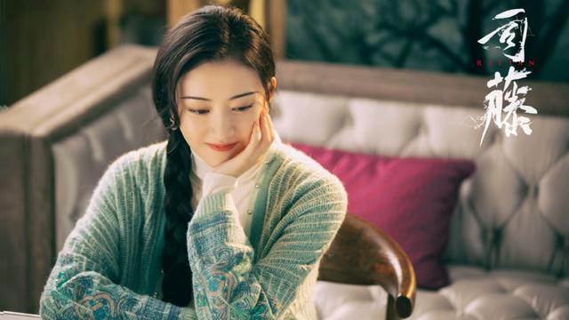 杨蓉|女星的星运是“玄学”：王力可演38个女主不火，杨蓉“万年女配”