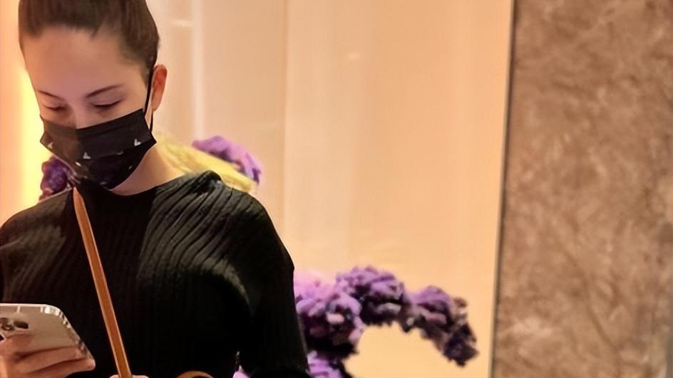 蔡依林|蔡依林表示“20年来多次换过号码”，怪不得没法和周杰伦旧情复燃