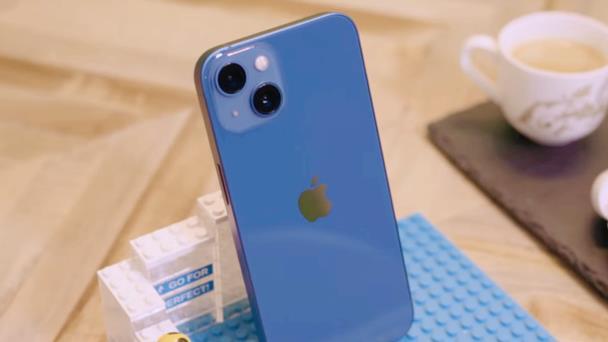 长话短说，关于果粉对iphone13的质疑，我说以下三点！