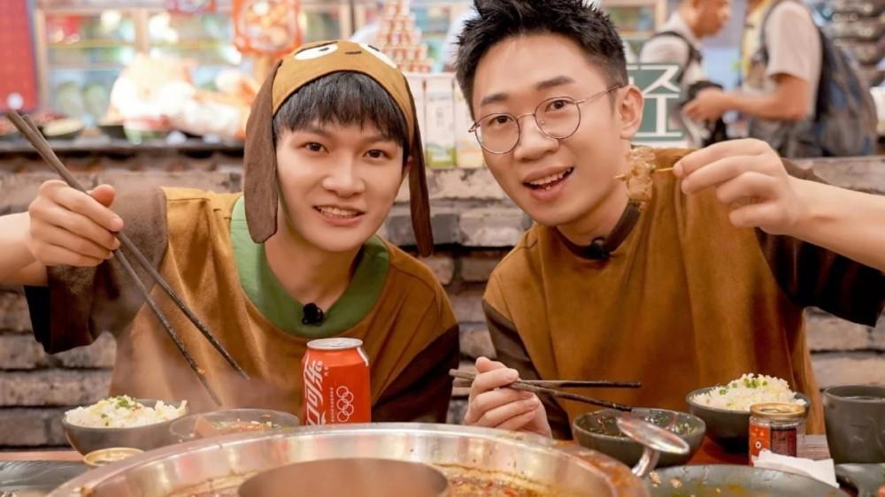 周深|为什么那么多人喜欢周深？4个原因告诉你，他为何那么火