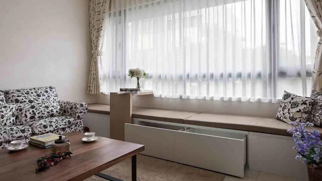 装修飘窗早就不流行贴瓷砖了，如今都选这种材料，耐用还省钱