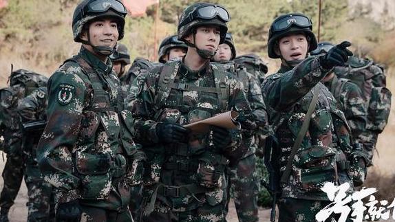 李易峰|李易峰挑战全新火箭军题材，新剧《号手就位》将播，已预定爆款