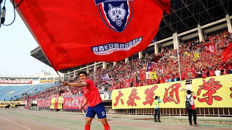 教练|22年弹指一挥间 狼娃退役转型教练 王尔卓：足球就是生活 将梦想传承下去