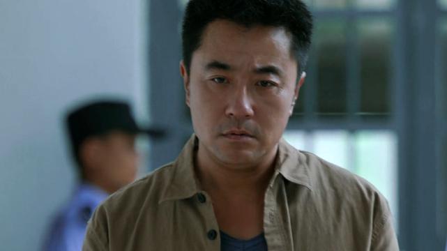 蓝天野|《警察荣誉》年度禁酒驾宣传片，所长太难了，然而他还会被“刀”