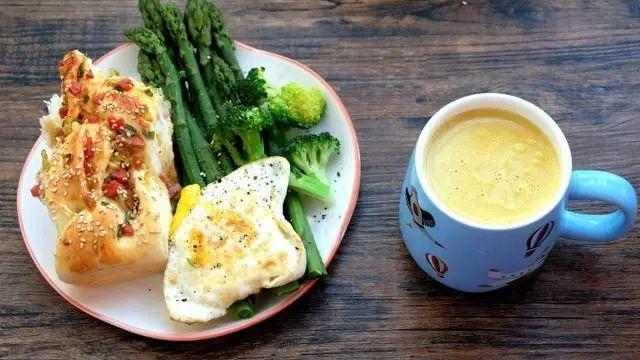 衰老|35岁后，女性出现“四低”，是衰老已经到来，四件事别再做了！