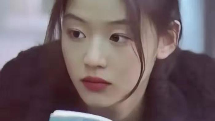 炎亚纶|全智贤早期竟然长这样，图三气场全开，也太好看了