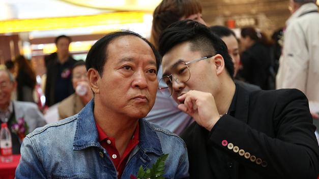 侯耀华|侯耀华为啥拜常宝华为师？替侯家再续前缘？观众说看上的是辈分