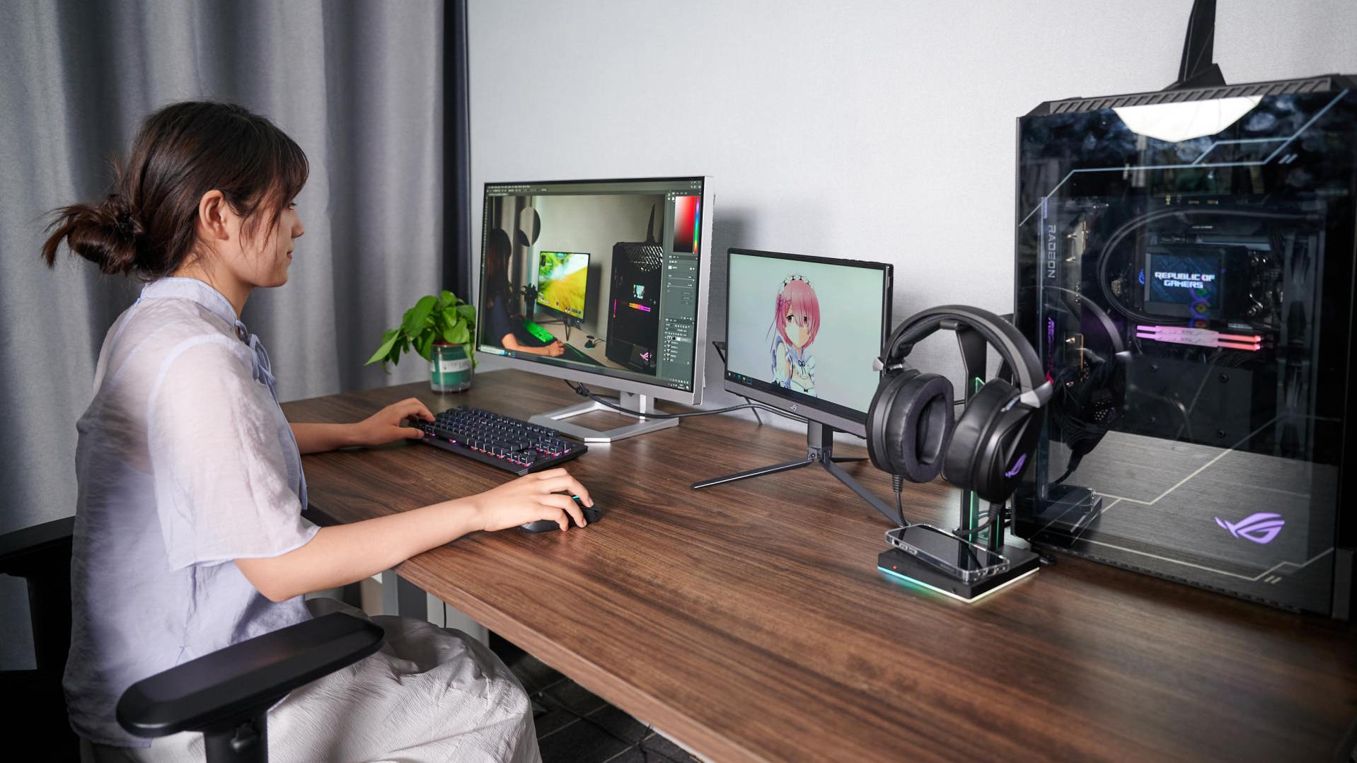 显示器|ROG全家桶桌搭 | 既然要追求败家，那就要贯彻到底咯