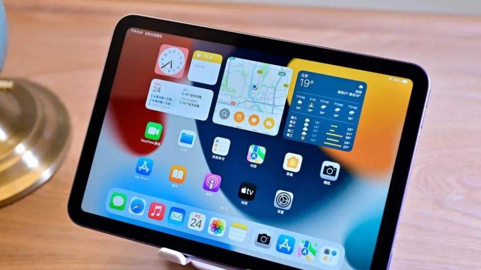 ipad mini|iPad mini6的出现果冻屏的原因，是受到LCD刷新速度和刷新方向的影响