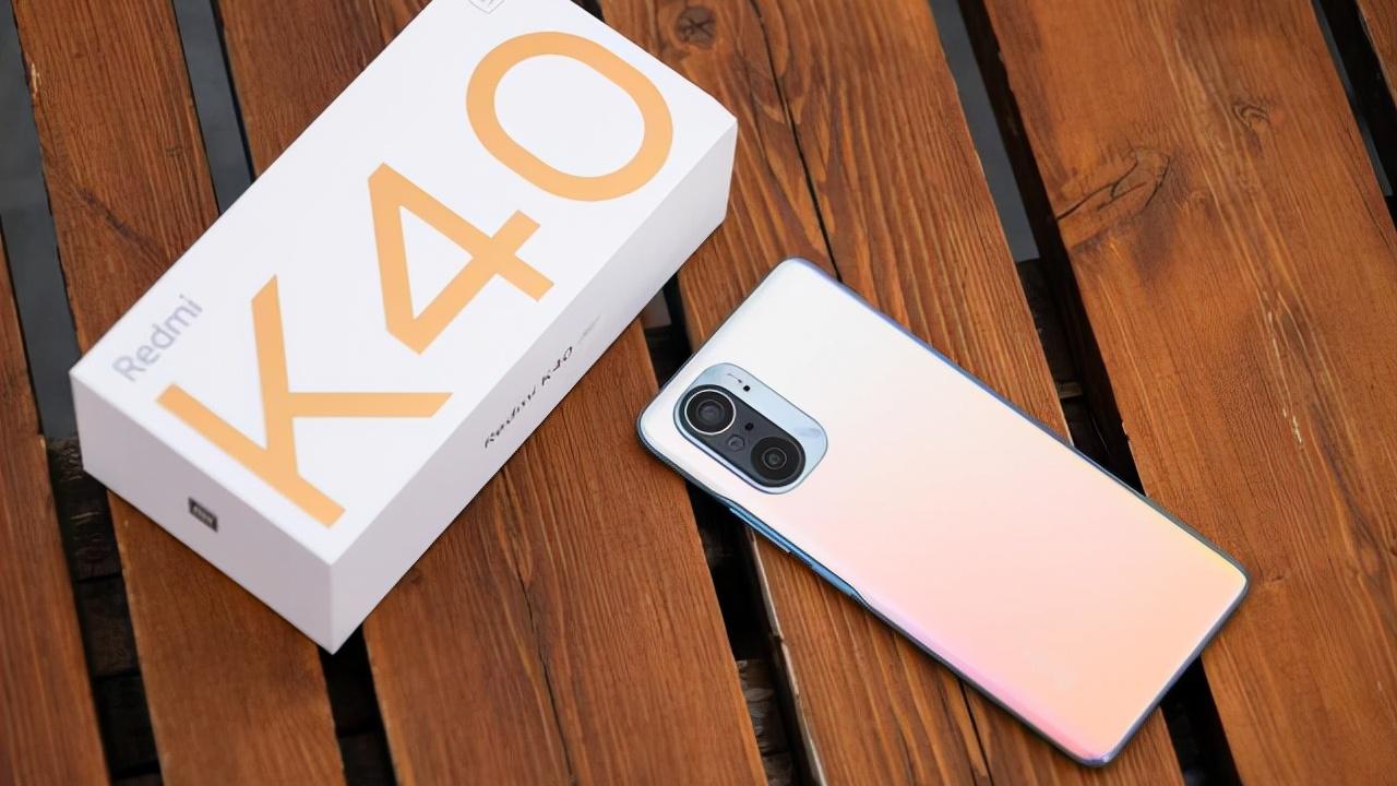 美光|iPhoneSE3手机壳已上架，A15+5G价格感人