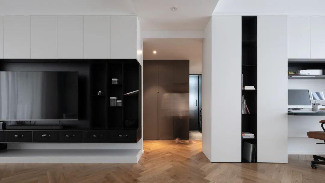 国潮新家丨97㎡极简风两居室，据说这个家两年都没乱~