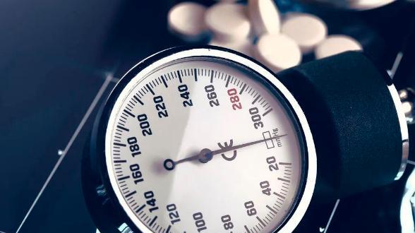 b-2轰炸机|小小维生素B2，真的是高血压克星？本文为你分析实情