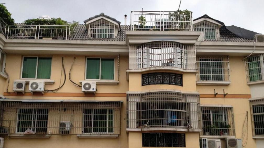 求职|凶宅试睡员真是“躺赢”的职业？凌晨2点，不开灯去各个屋子探查