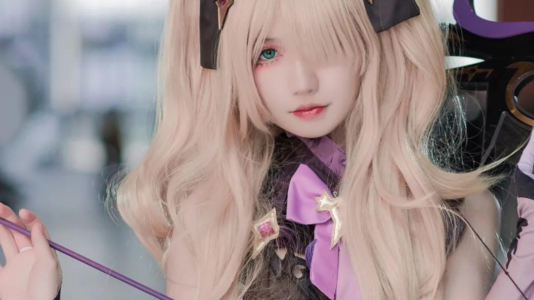 关晓彤|cos：原神断罪女皇菲谢尔场照@白茶