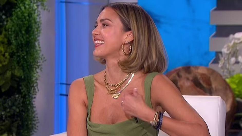 电影|拒绝拍裸戏，巅峰时退圈，41岁的“地球球花”杰西卡才是人间清醒