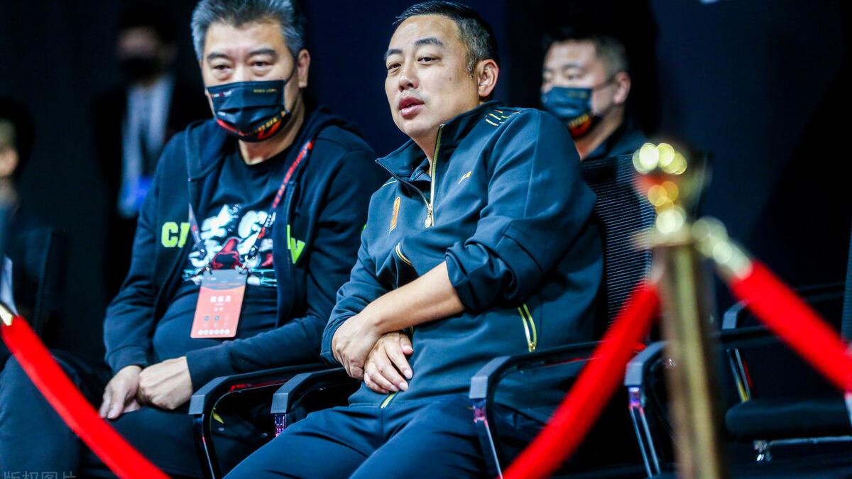 王曼昱|王曼昱横扫晋级16强，肖战一细节令人敬佩，李隼果然说得没错