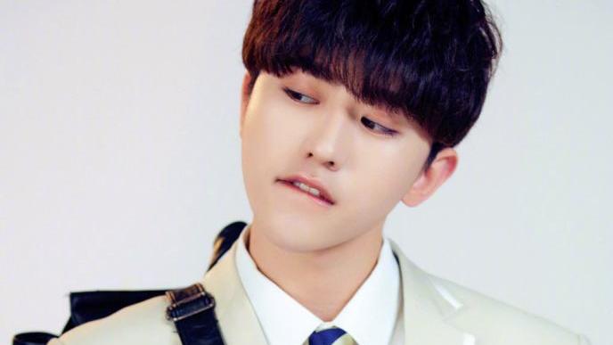 明星|从韩国归来的两位明星，学历都不高，如今都是顶流