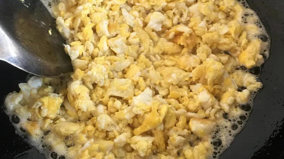 馒头|香甜可口的玉米面菜团子，粗粮的快乐你懂得~