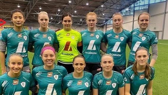 中国女足|6-1！首个留洋“帽子戏法”诞生！中国女足23岁新星爆发+欧洲首秀