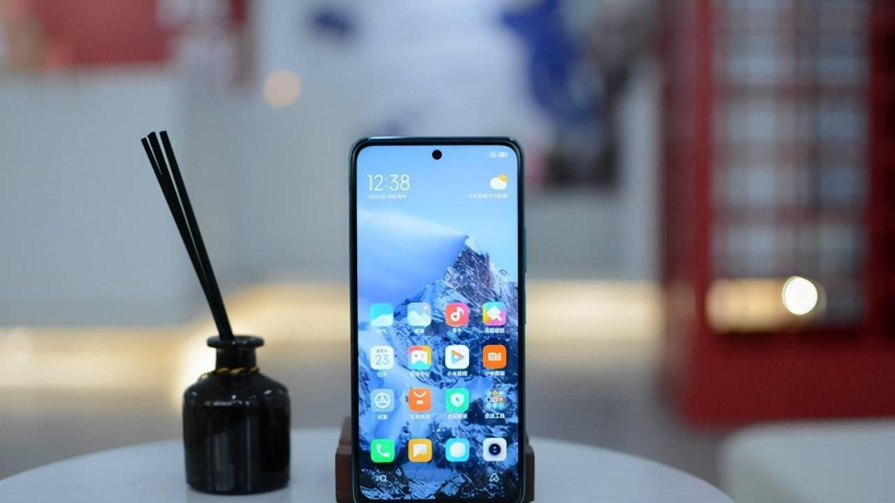 红米Note|红米note12Pro曝光！5500毫安大电池+最高512GB