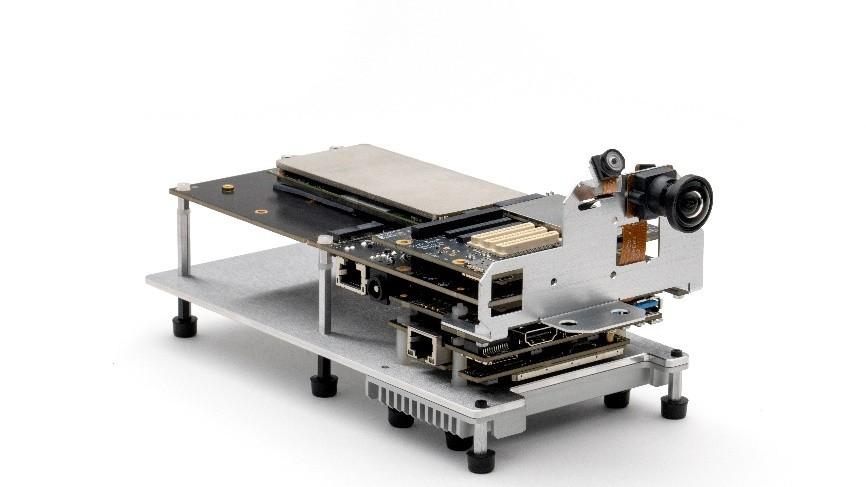 机器人|高通推出新一代5G和AI机器人解决方案，助力提高制造业生产力