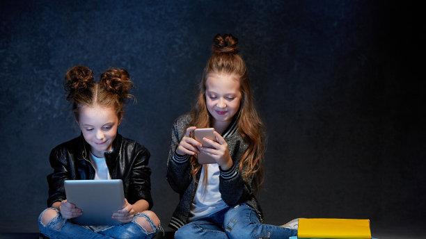 孩子上兴趣班是为了逃避学校，家长应该考虑这两点