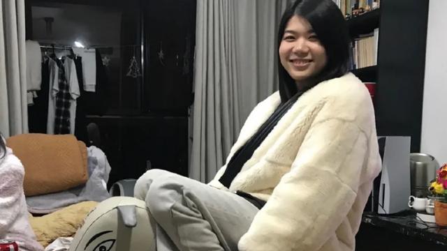 杨笠|脱口秀演员杨笠疑遭人身威胁，言辞太犀利，刺激到男生了？