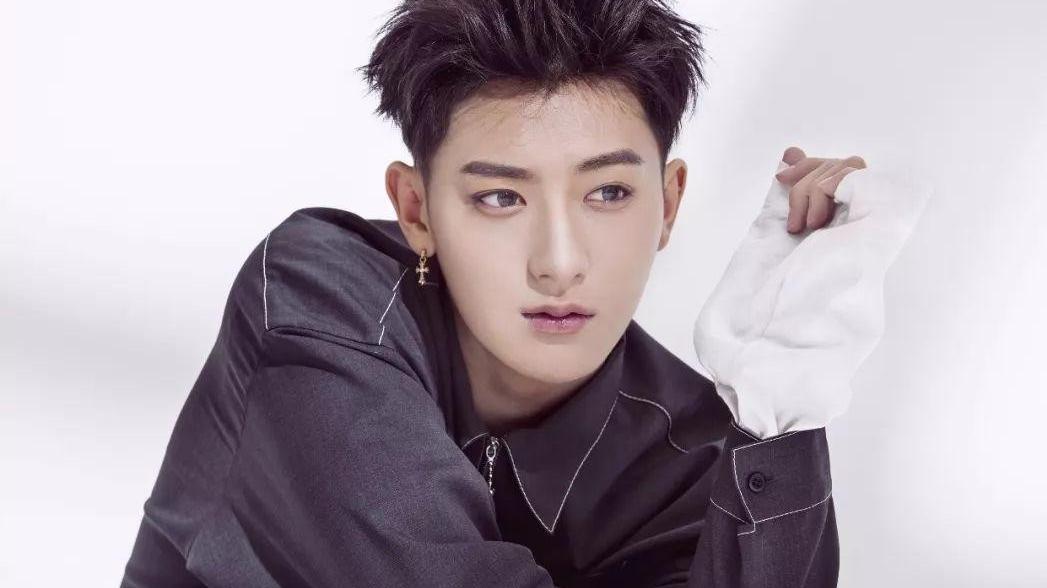 片场|曝黄子韬片场耍大牌，不背台词无故离场，现场男演员：你要脸吗？