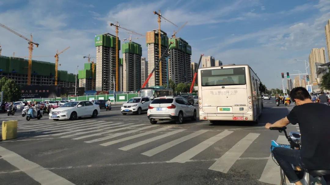 李逵，还是李鬼？西棠业主懵了，始于永威却成金桥，不烂尾就好？