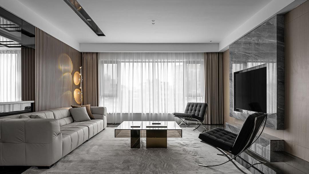以黑白灰为主调，打造低调奢华的现代美居，彰显品位和审美
