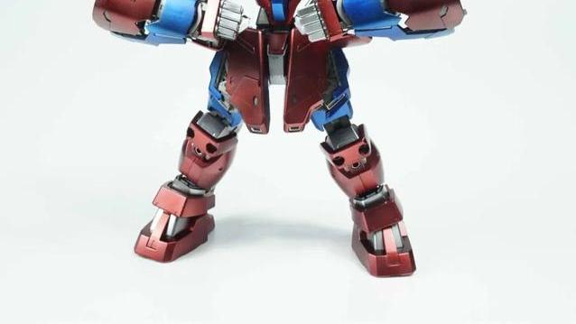 高达|「佳作」沙煲咁大的拳头——美国队长高达