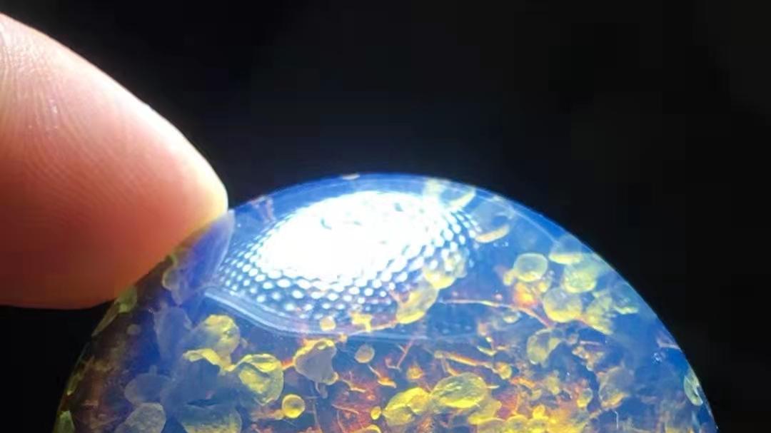 琥珀蜜蜡|琥珀蜜蜡的神奇之美，大自然的鬼斧神雕！！！