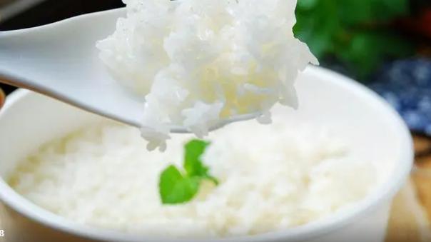 米饭|沥米饭可以降糖吗？李主任来告诉你真相