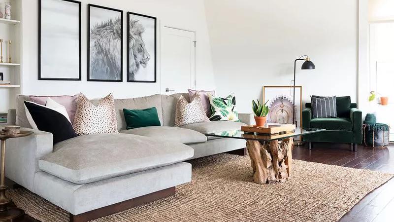 不会挂画才说挂画没用！这份指南能让墙有高级感，照片墙也能