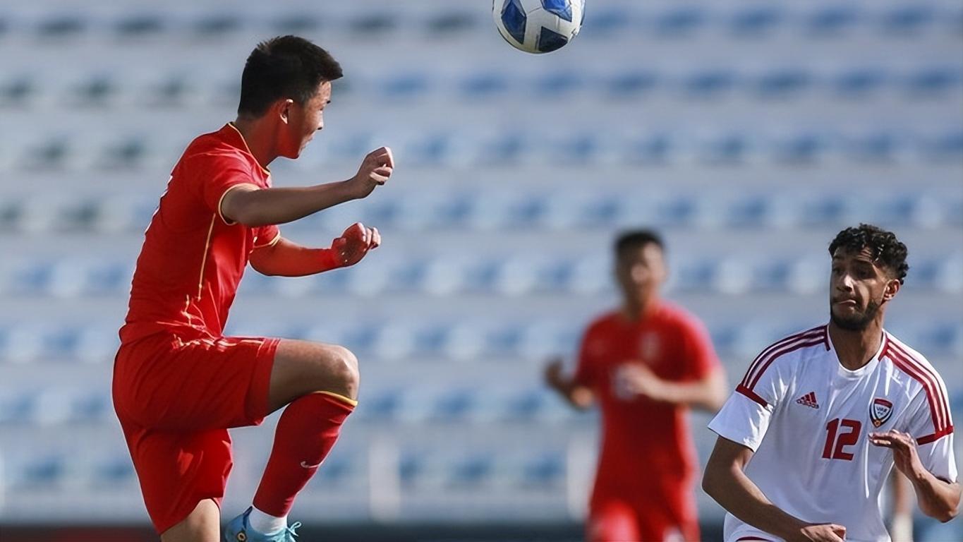 迪拜|3比0！中国国字号球队在迪拜迎来首场零封大胜，前恒大新星闪光