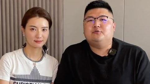 |猴哥妻子晒春游照，被质问“是不是真离婚了”，她的回答让人鼻酸