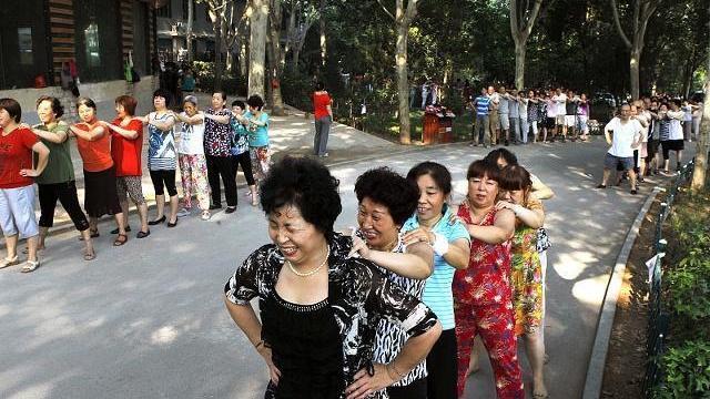 养生|女性进入更年期后容易发胖，把握好这3点，助体重悄悄降下来！