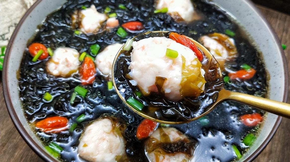 玉米面|建议家长：抓住孩子成长黄金期，多给孩子吃这4个菜，个子长得快