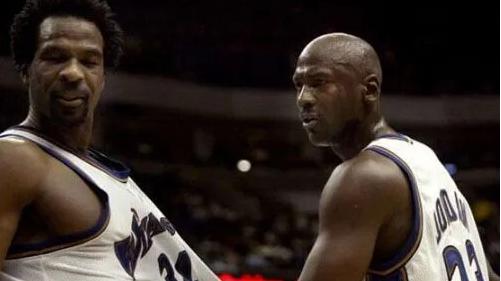 篮网队|在NBA当中打架非常厉害的球员都有哪些呢？