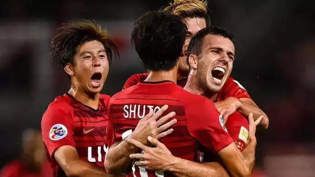 横滨水手|欢呼日职联精析：鹿岛鹿角 VS 横滨水手
