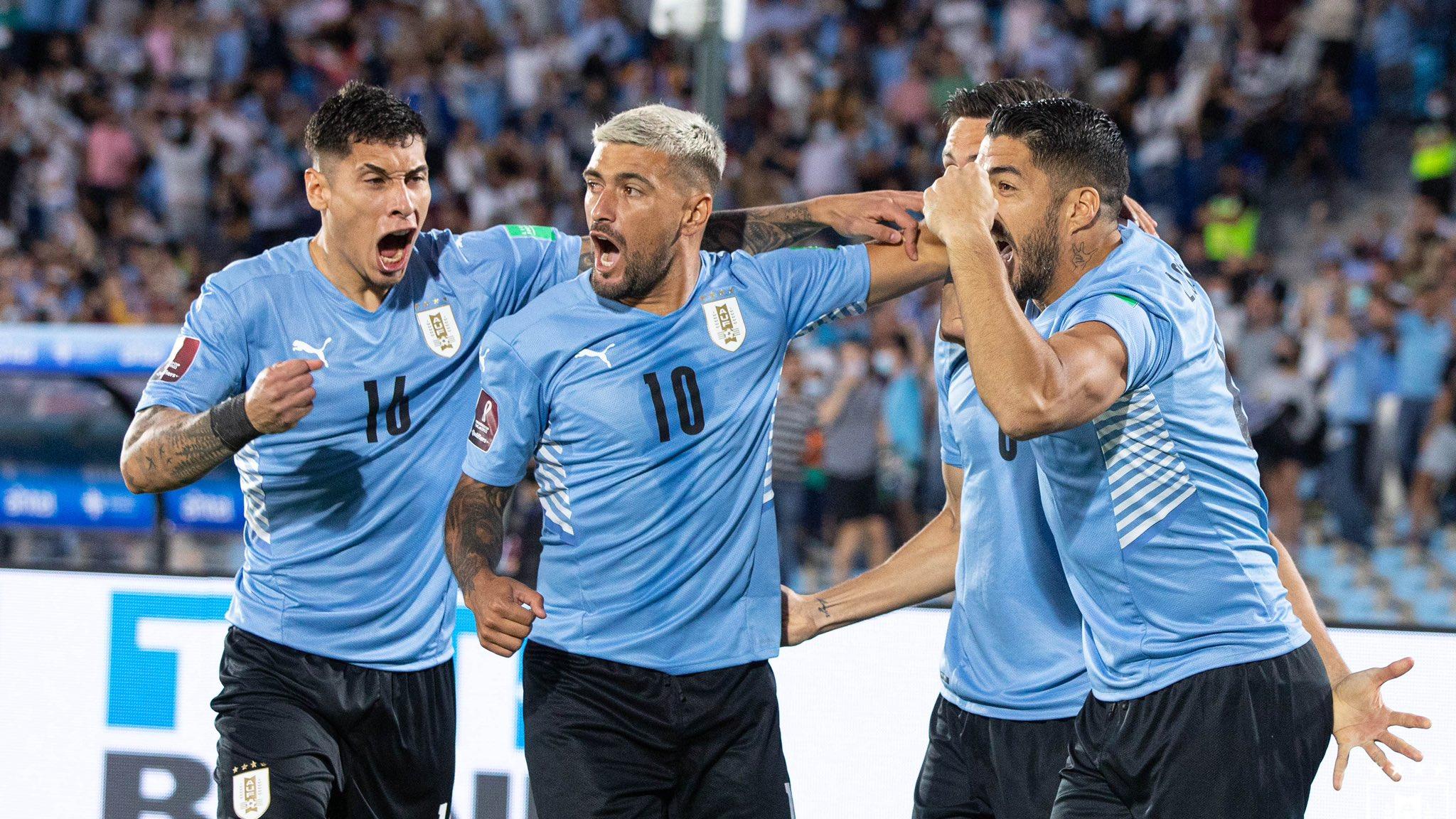 乌拉圭队|1-0到4-1！世界第17爆发，苏亚雷斯狂喜，创历史纪录，出线区乱了
