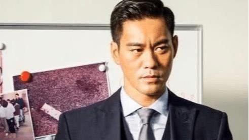 李小龙|因模仿李小龙成名，赚千万娶小6岁娇妻，如今儿子接着模仿！