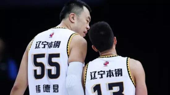 |这么多人吐槽杜锋，我就想问一句，究竟有多少人挺杜锋？