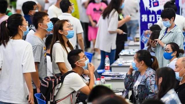 留学生|毕业即失业？留学生海归回国变海待？