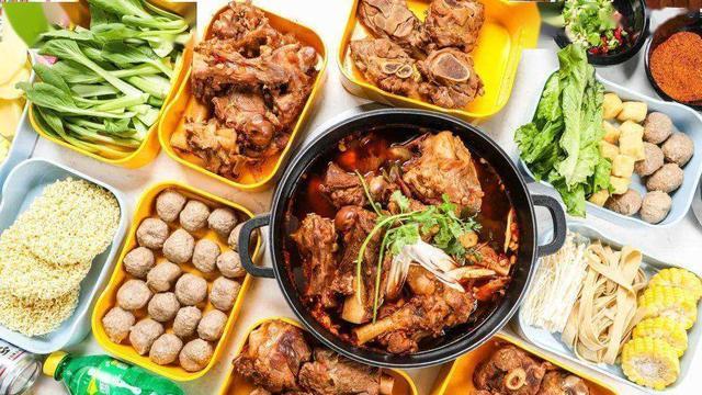 食客|曾火遍全国的38元酱大骨，为何不断关店？食客：看似亏本全是套路